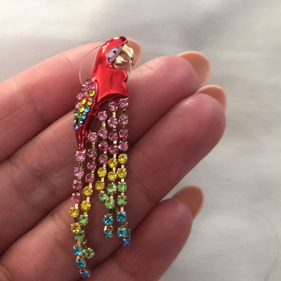 🌸NEW🌸 Sugarfix Parrot/Macaw Dangle Earrings - Picture 3 of 11